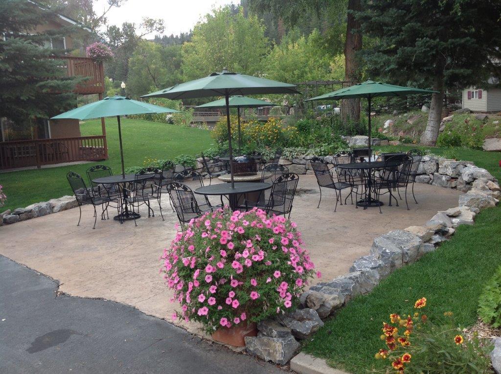 أوراي Rivers Edge Motel Lodge & Resort المظهر الخارجي الصورة